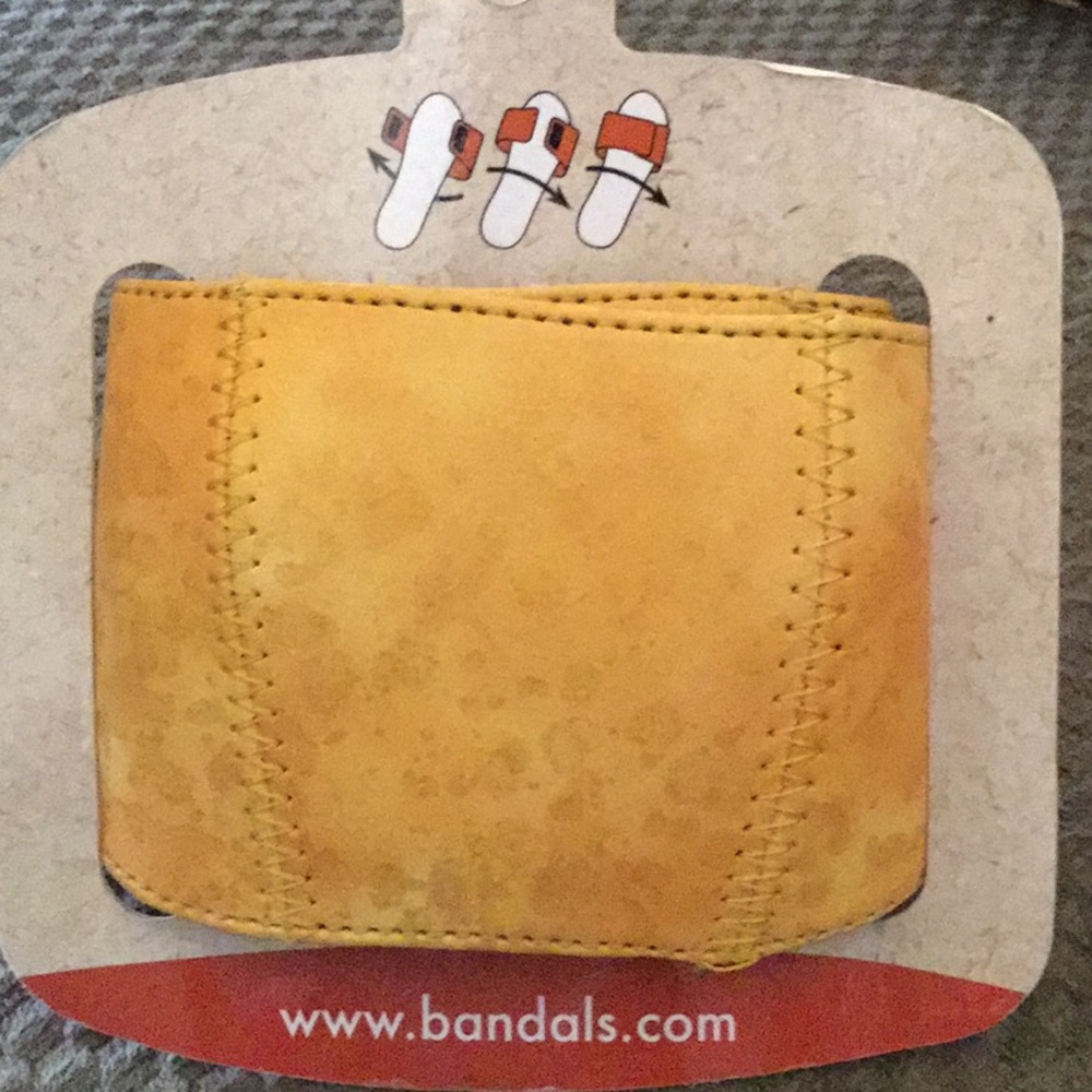 Bandals - Picture 2 of 2